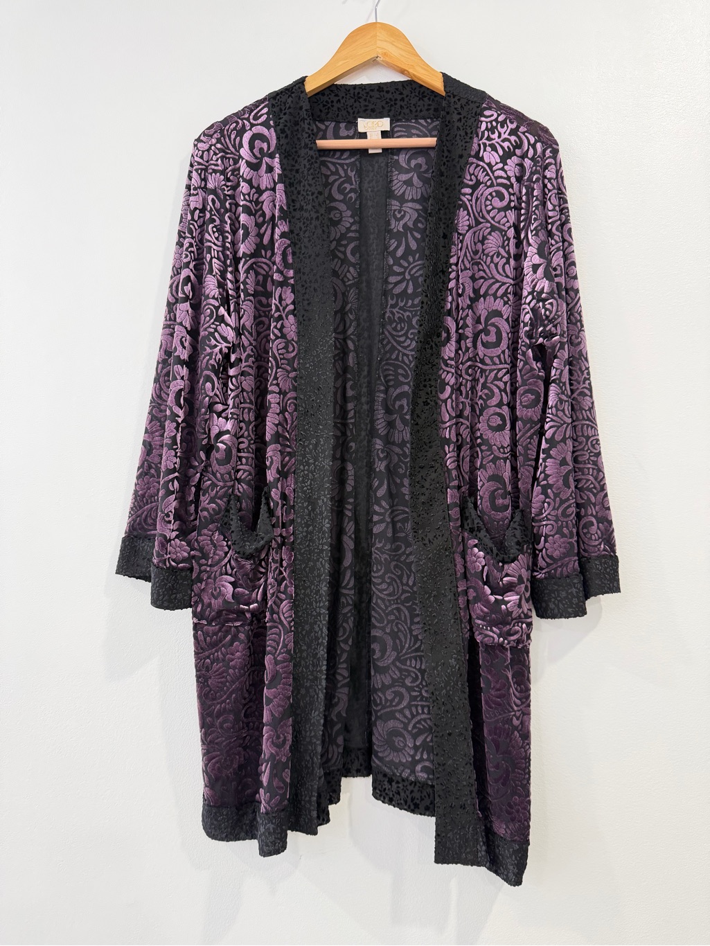 Logo Lavish By Lori Goldstein Purple Velvet Burnout Open Front Duster Large